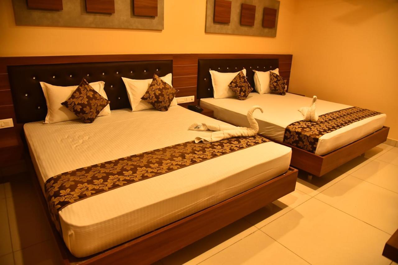 Hotel Four Seasons Velankanni Exterior foto